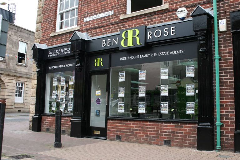 Ben Rose Estate Agents - 3D and flat stand off letters cut vinyl text sign tray
